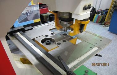 cú đấm thủy lực &amp; Máy ironworker cắt, Light Cực Máy cắt 25mm Max